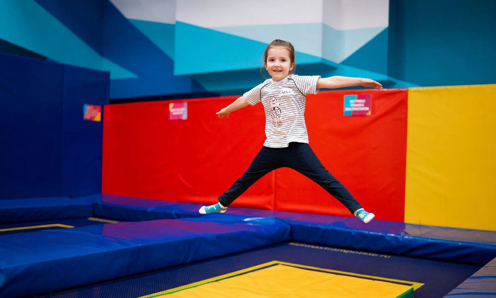 Tips for a Safe and Enjoyable Trampoline Park Experience
