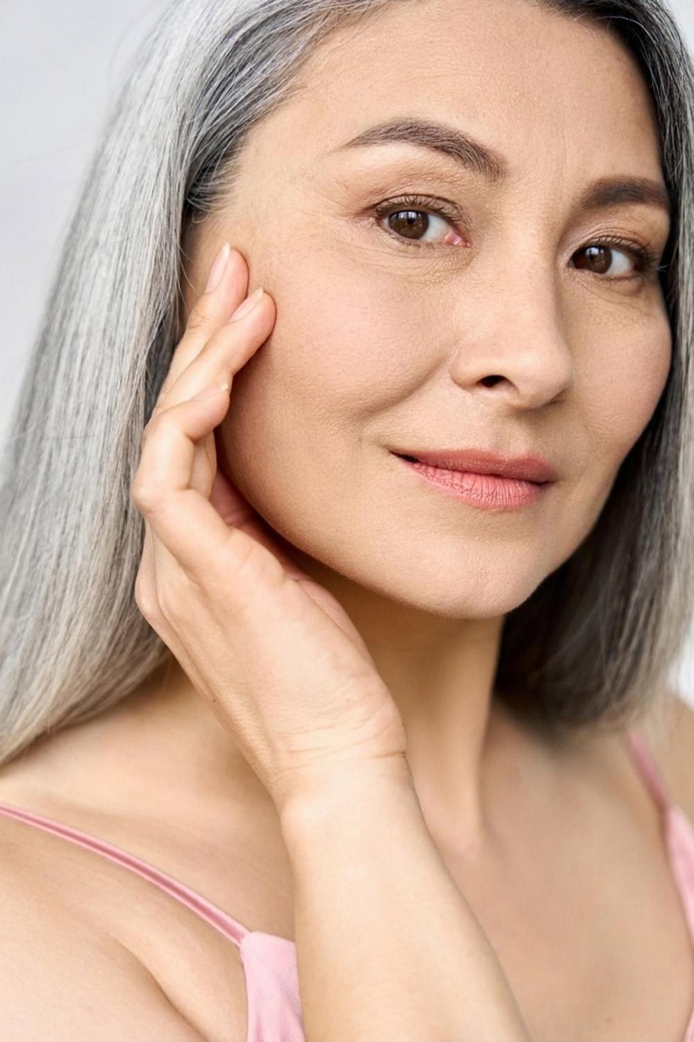 How Does Non-Surgical Skin Tightening Work? Treatments, Benefits, and Results Explained